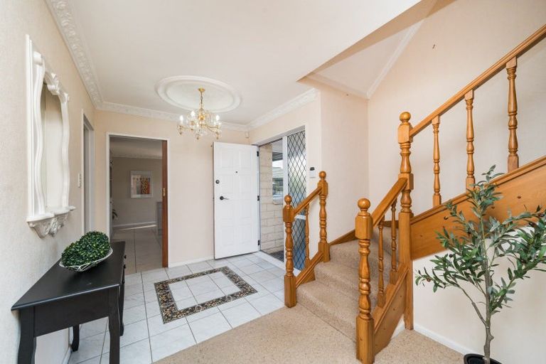 Photo of property in 126 John F Kennedy Drive, Milson, Palmerston North, 4414