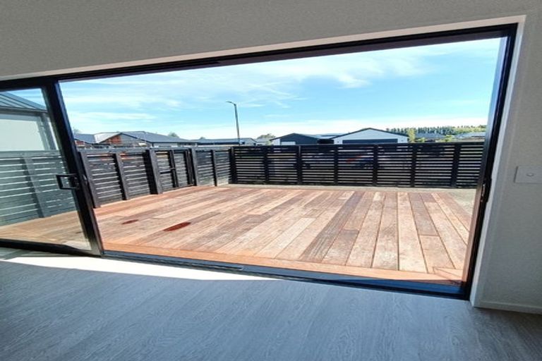 Photo of property in 34 Kiekie Road, Casebrook, 8051