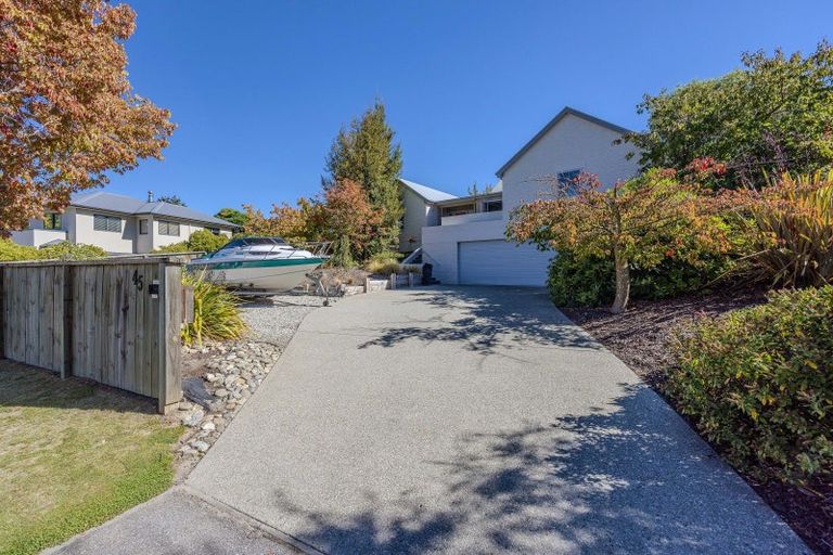 Photo of property in 45 Rob Roy Lane, Wanaka, 9305
