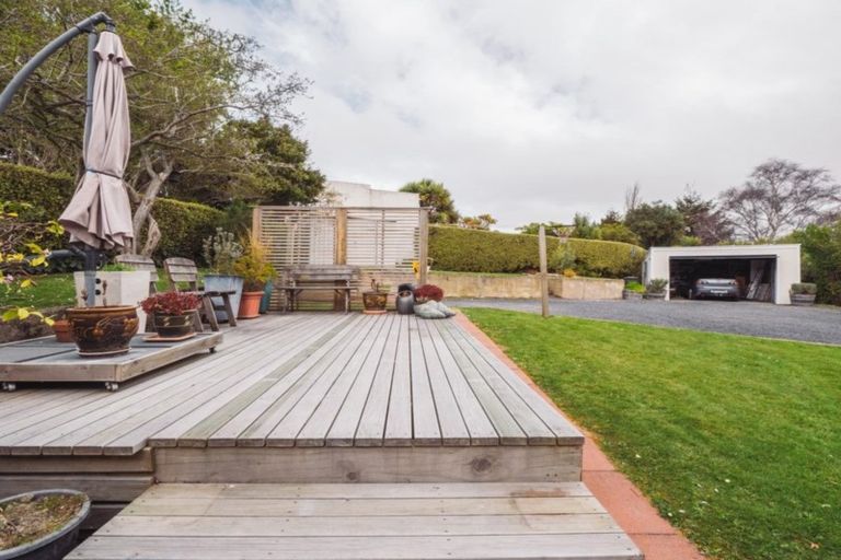 Photo of property in 17 Scotland Terrace, Green Island, Dunedin, 9018