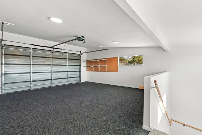 Photo of property in 11 Stronsay Lane, Hillsborough, Christchurch, 8022