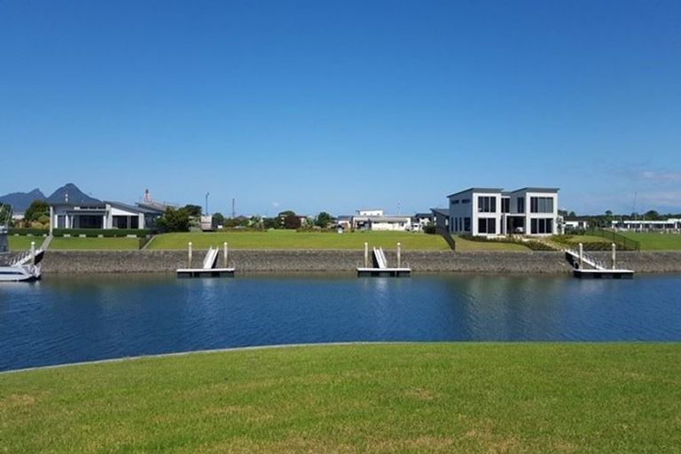 Photo of property in 7 Lanyard Place, One Tree Point, 0118