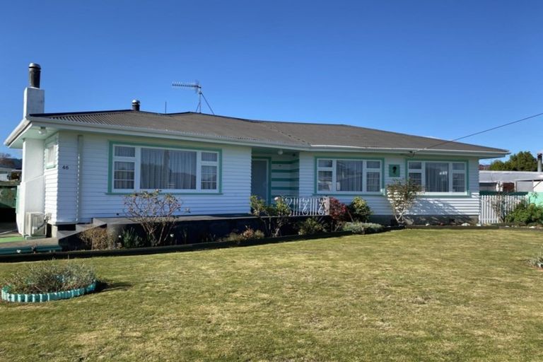 Photo of property in 46 George Street, Levin, 5510
