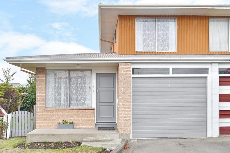 Photo of property in 5/260 Harewood Road, Bishopdale, Christchurch, 8053