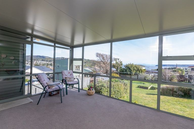 Photo of property in 5 Herewini Street, Titahi Bay, Porirua, 5022