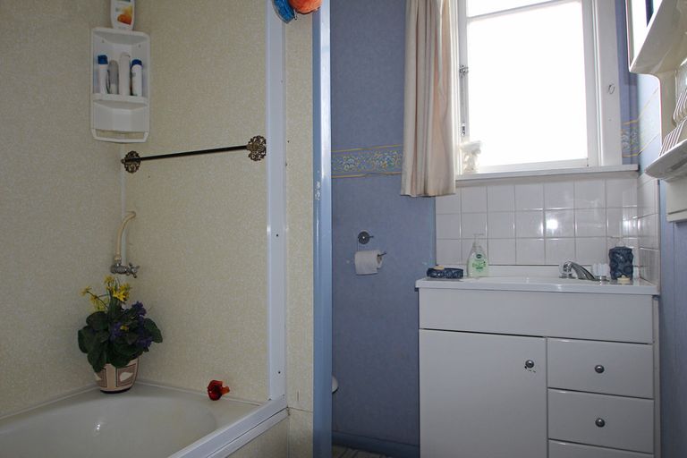 Photo of property in 19 Kent Street, Oamaru North, Oamaru, 9400