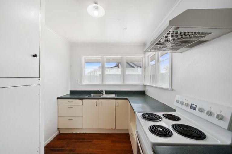 Photo of property in 10 Holden Place, Manukau, Auckland, 2025