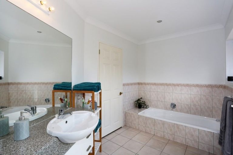 Photo of property in 264 Logan Road, Buckland, Pukekohe, 2677