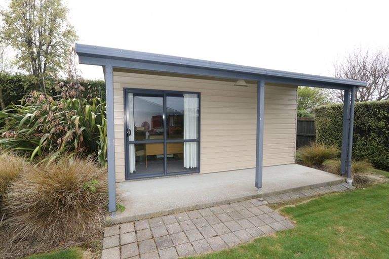 Photo of property in 10 Maple Lane, Tinwald, Ashburton, 7700