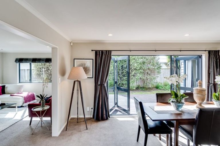 Photo of property in 602 Riverslea Road North, Parkvale, Hastings, 4122