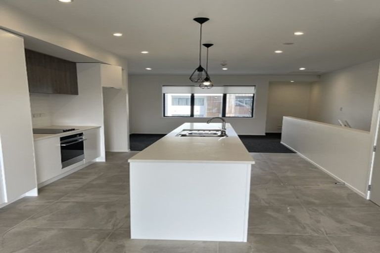 Photo of property in 84 Rangihina Road, Hobsonville, Auckland, 0616