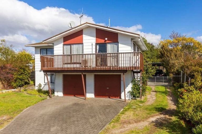 Photo of property in 37 Marshall Avenue, Richmond Heights, Taupo, 3330