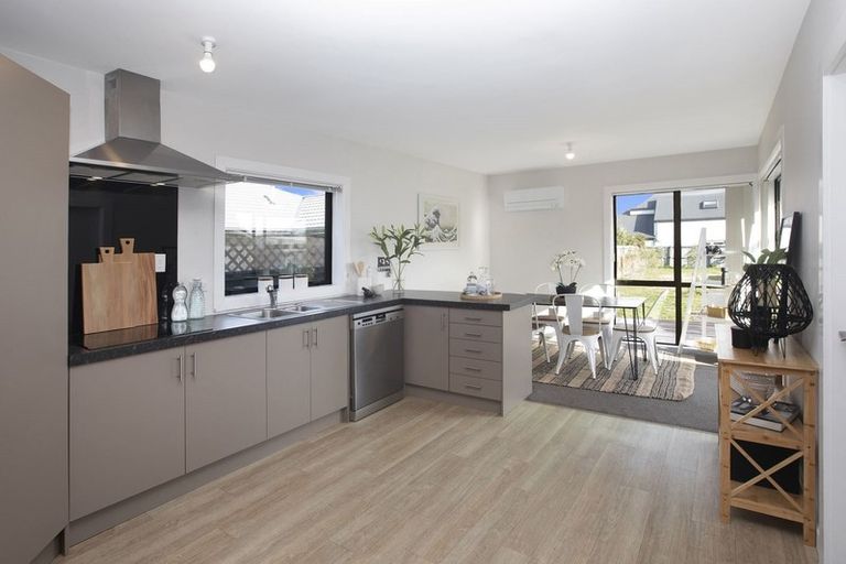 Photo of property in 85 Wattle Drive, New Brighton, Christchurch, 8083