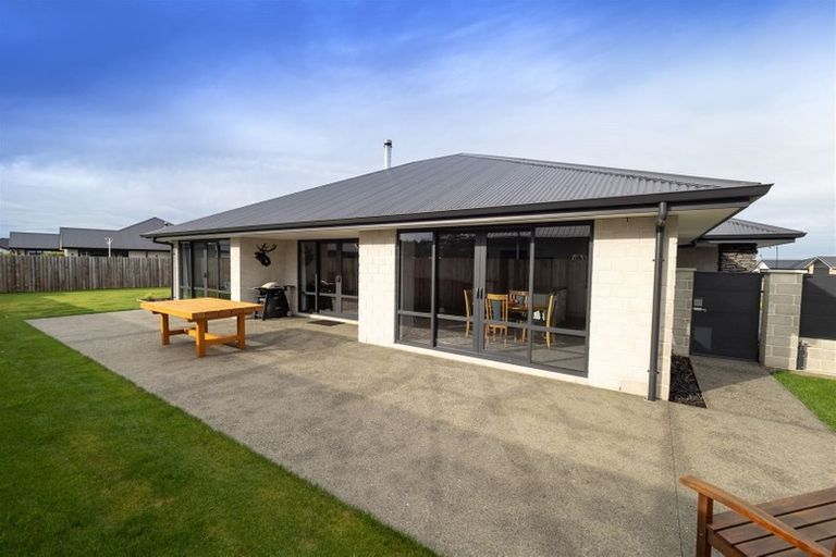 Photo of property in 20 Whiteoak Grove, Tinwald, Ashburton, 7700