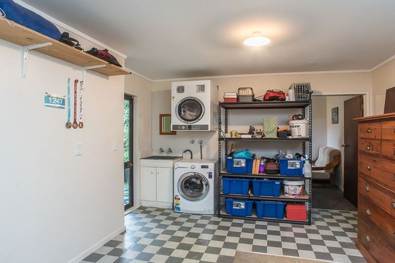 Photo of property in 21 Huia Street, Waikanae, 5036