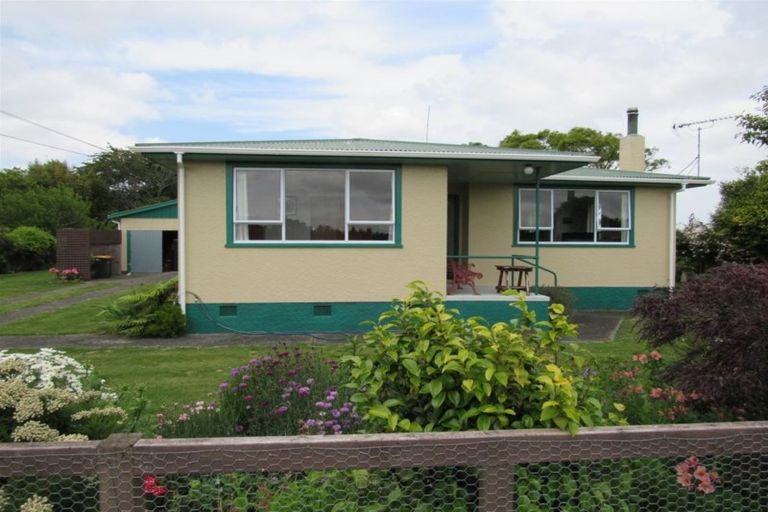 Photo of property in 43 Fookes Street, Waverley, 4510