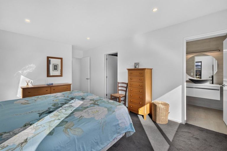 Photo of property in 16 Chatsworth Avenue, Rangiora, 7400
