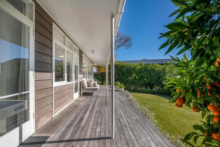Photo of property in 41 Seymour Road, Mellons Bay, Auckland, 2014
