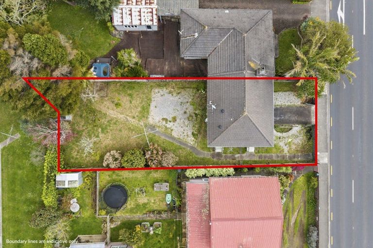 Photo of property in 30 Onewa Road, Northcote Point, Auckland, 0627
