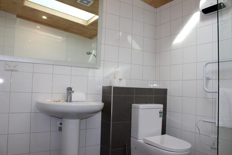 Photo of property in 5 Pioneer Drive, Lake Tekapo, 7999