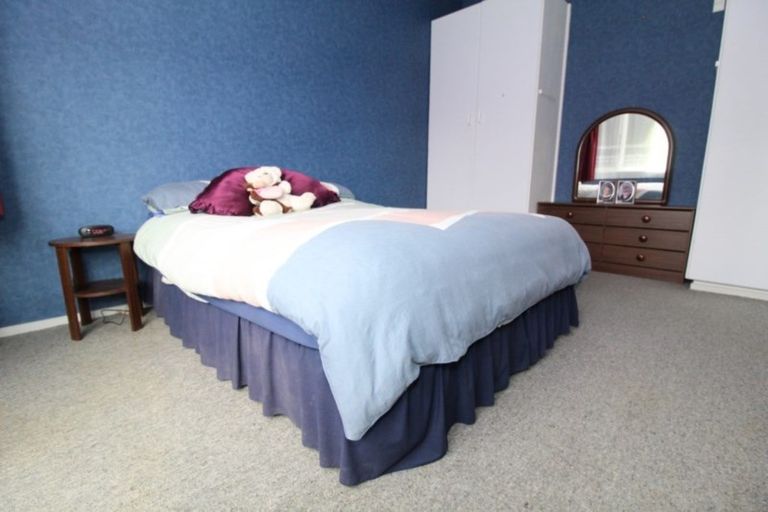 Photo of property in 90 Rhodes Street, Waimate, 7924