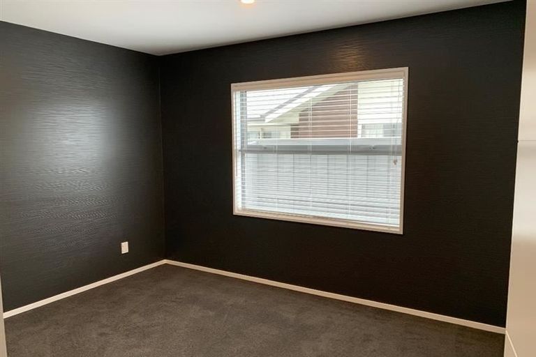 Photo of property in 10 Aroha Street, Pegasus, 7612