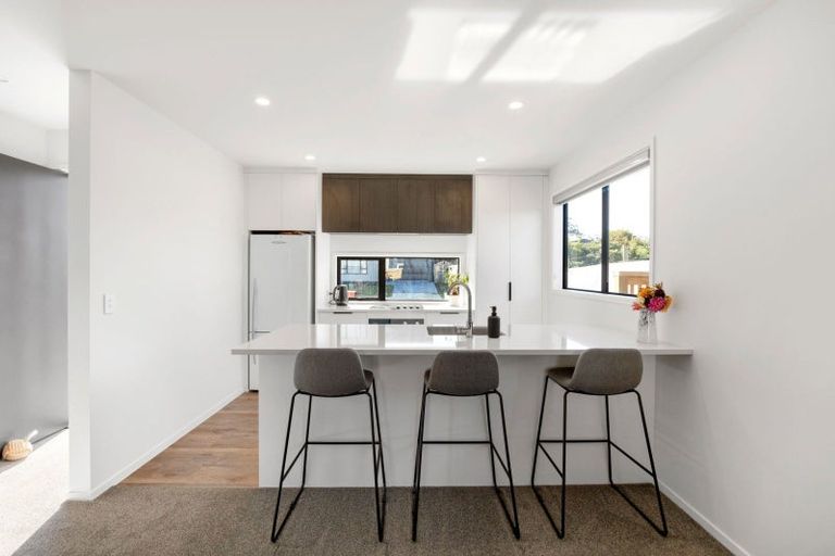 Photo of property in 15 Jacks Landing Drive, Hamilton Lake, Hamilton, 3204