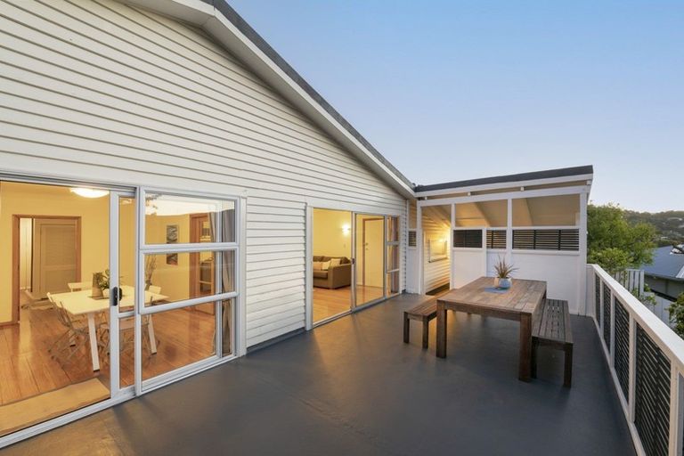 Photo of property in 28 Norwich Street, Wadestown, Wellington, 6012