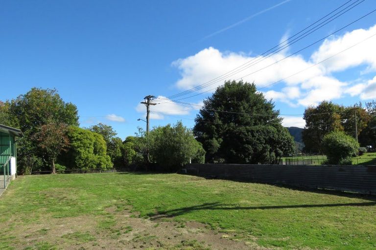 Photo of property in 27 Victory Street, Reefton, 7830