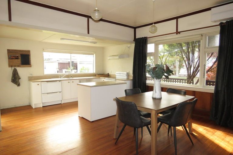 Photo of property in 74 Church Street, Reefton, 7830