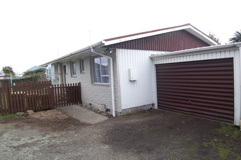 Photo of property in 2/5 Chilton Drive, Mairehau, Christchurch, 8052