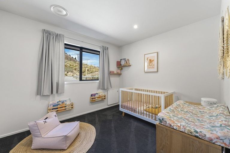 Photo of property in 20 Sugarloaf Drive, Mount Pisa, Cromwell, 9384