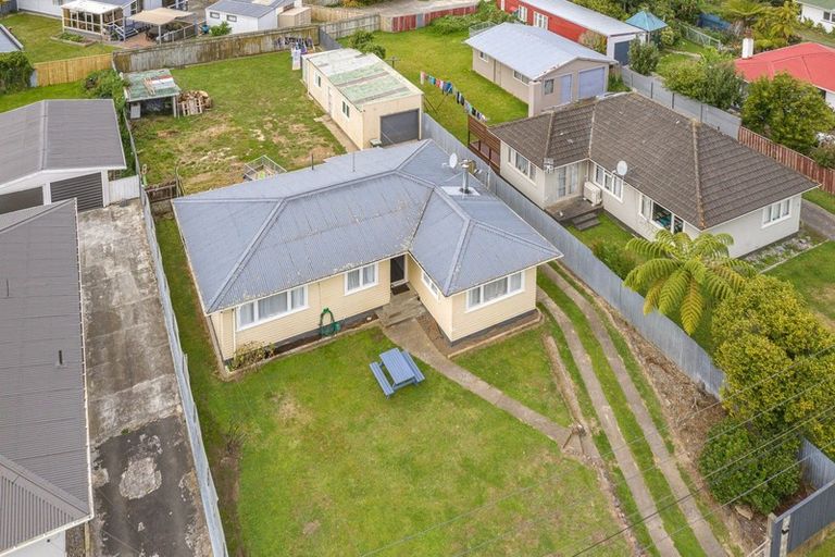 Photo of property in 18 Camellia Avenue, Aramoho, Whanganui, 4500