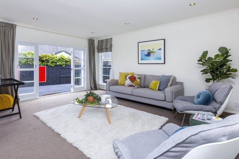 Photo of property in 8a Kiln Street, Silverstream, Upper Hutt, 5019