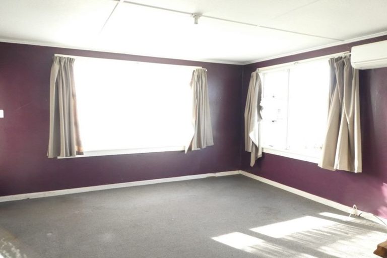 Photo of property in 26 Bentham Street, Westport, 7825