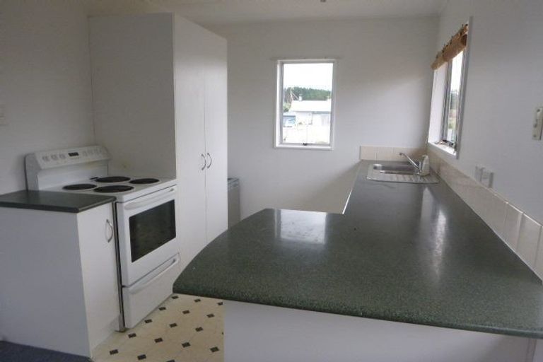Photo of property in 1 Dodds Crescent, Otaki Beach, Otaki, 5512