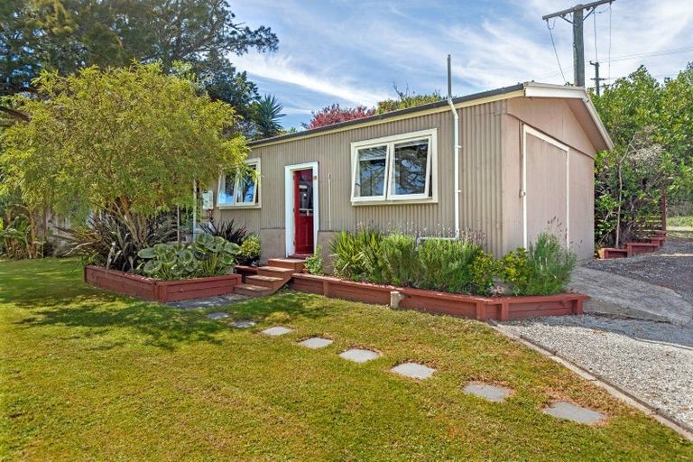 Photo of property in 210 Darwin Road, Outer Kaiti, Gisborne, 4010