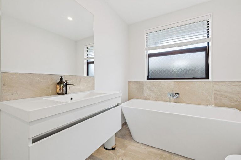 Photo of property in 7 Borthwick Street, Belfast, Christchurch, 8051