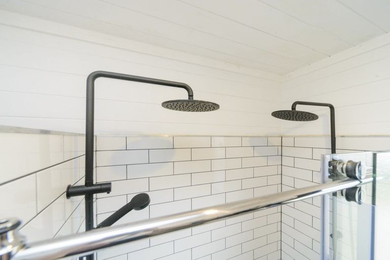 Photo of property in 26 Knowles Street, Terrace End, Palmerston North, 4410