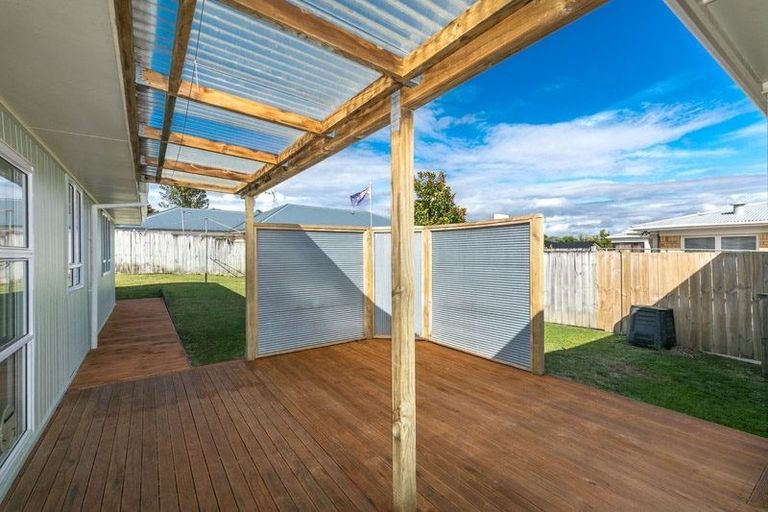 Photo of property in 21 Aberdeen Drive, Dinsdale, Hamilton, 3204