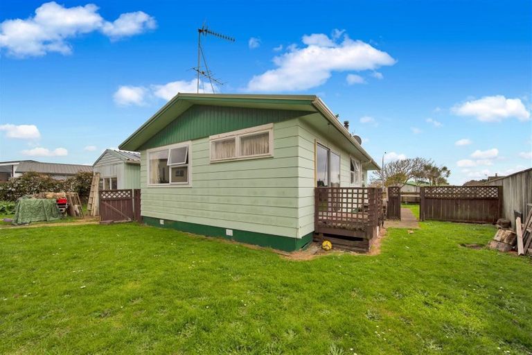 Photo of property in 3 Trimble Place, Bell Block, New Plymouth, 4312