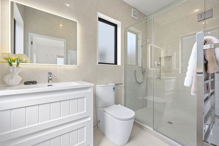 Photo of property in 19b Ervine Place, Bucklands Beach, Auckland, 2014