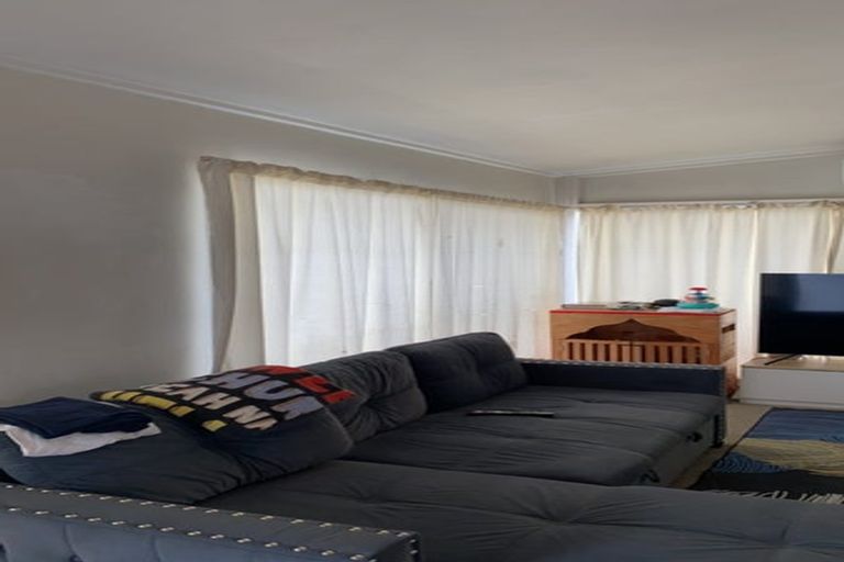 Photo of property in 61 Juniper Road, Sunnynook, Auckland, 0620