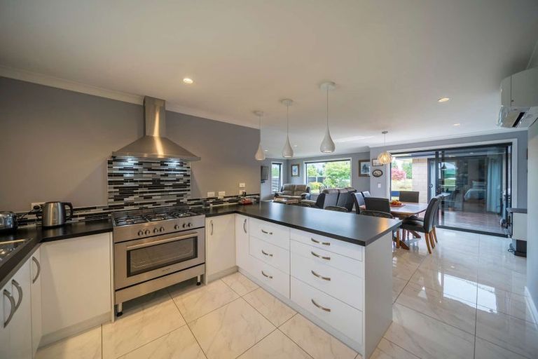 Photo of property in 27 Orbell Crescent, Te Anau, 9679