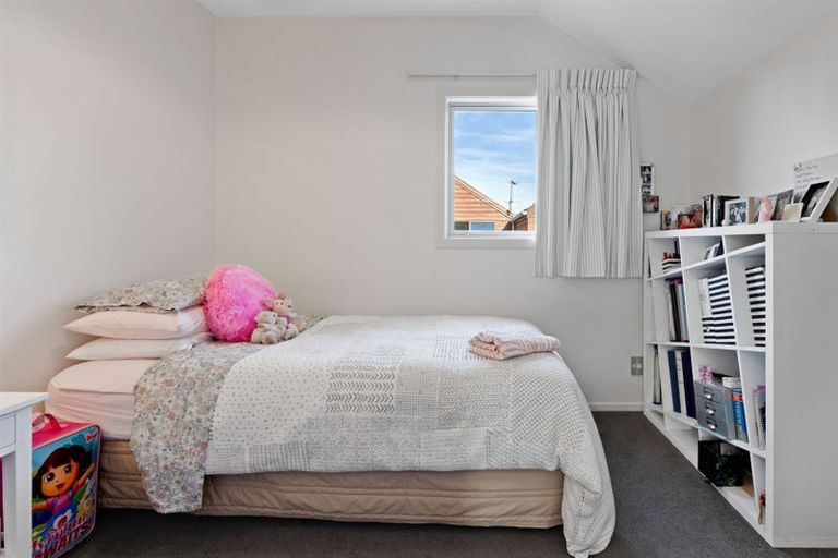 Photo of property in 3/71 Office Road, Merivale, Christchurch, 8014