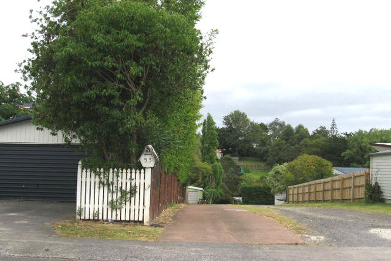 Photo of property in 1/53 Hellyers Street, Birkdale, Auckland, 0626