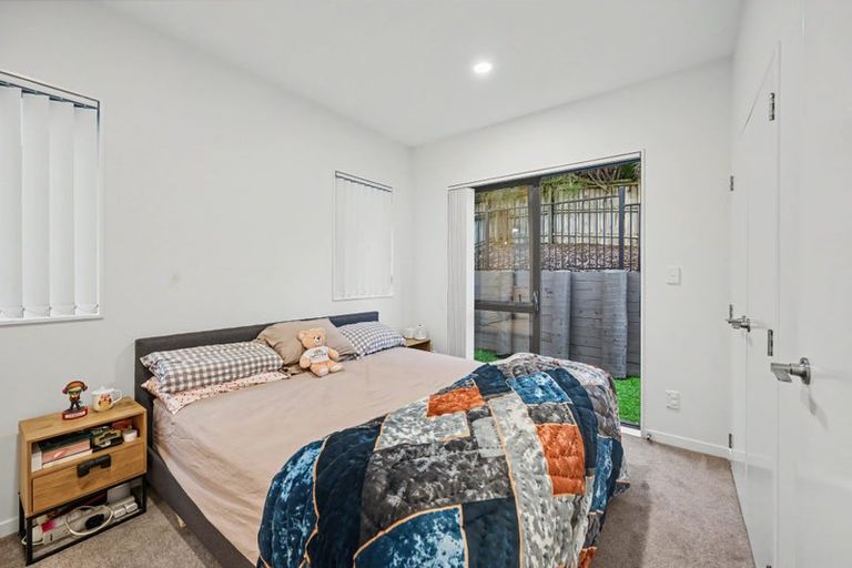 Photo of property in 113 Tiriwa Drive, Massey, Auckland, 0614
