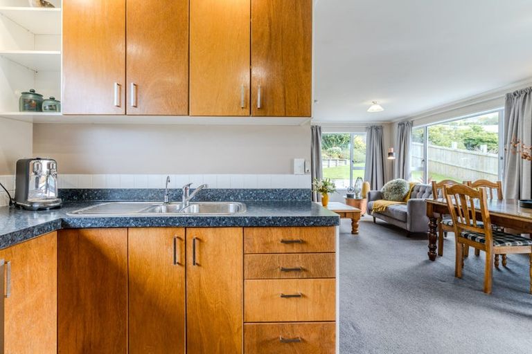 Photo of property in 10 Sretlaw Place, Brockville, Dunedin, 9011