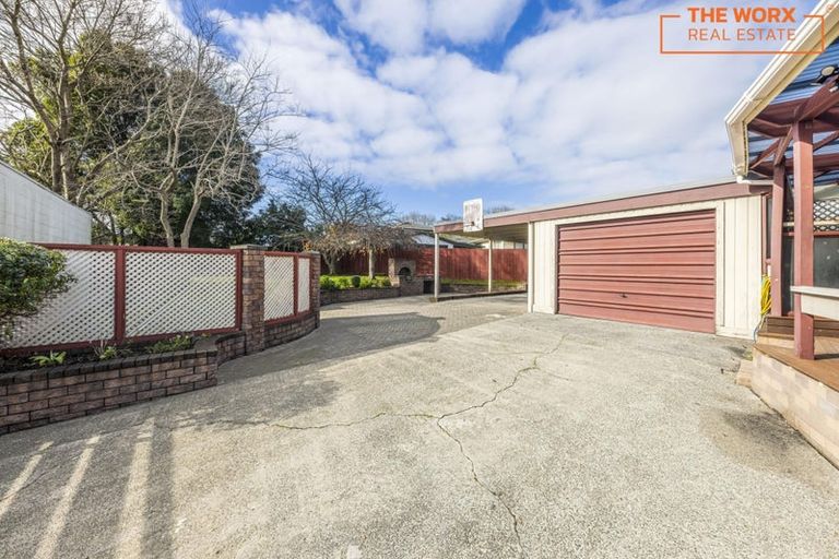 Photo of property in 6 Ashdown Place, Pahurehure, Papakura, 2113