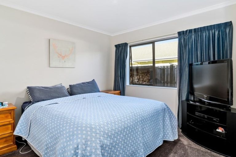 Photo of property in 104 Rimuvale Street, Pukehangi, Rotorua, 3015